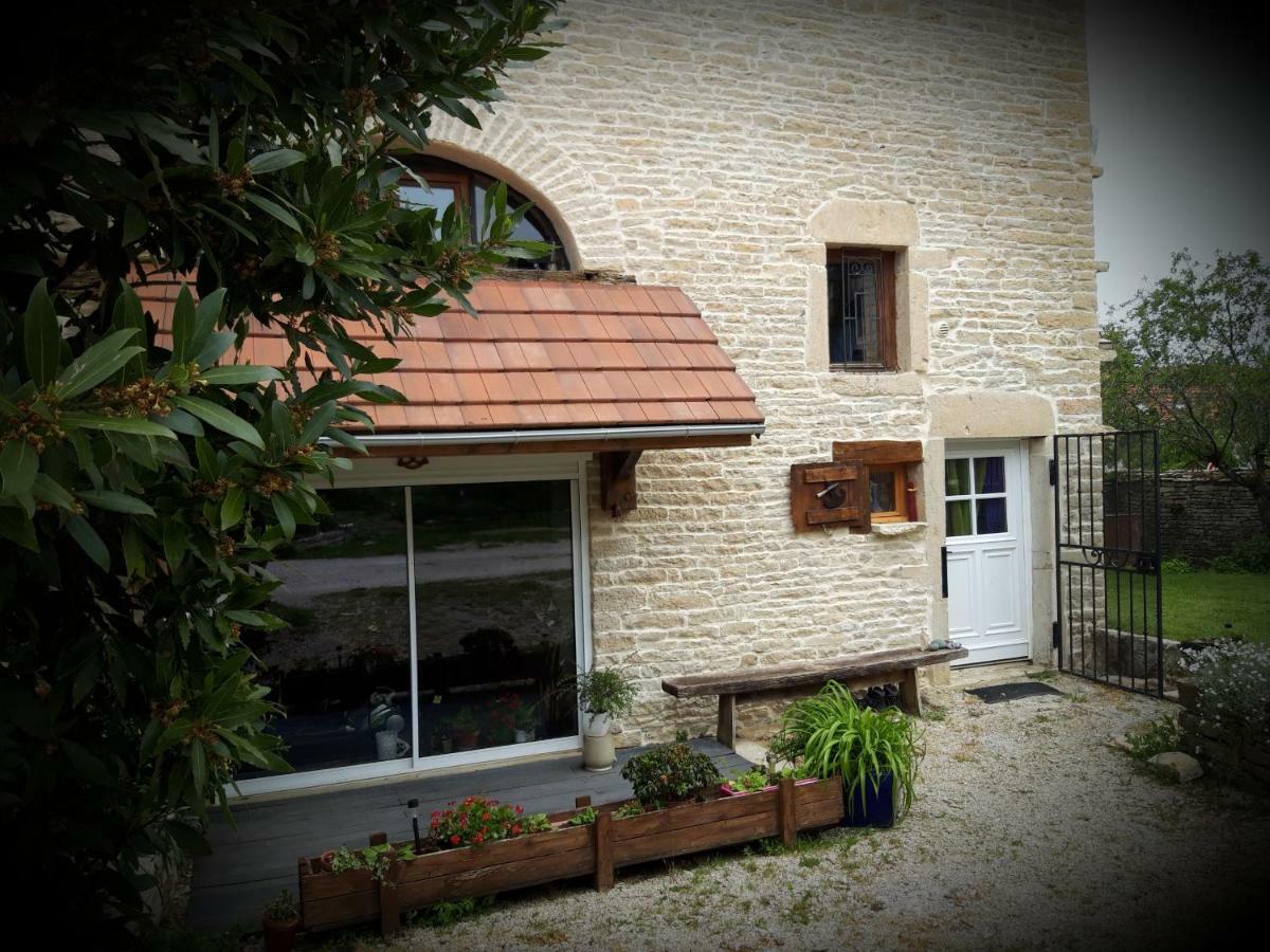Bed and Breakfast Le Bois De Laval Marey-les-Fussey Exterior foto